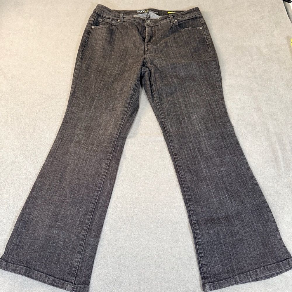 Style & Co Women’s Black Denim Bootcut Jeans- Size 14W- Like New